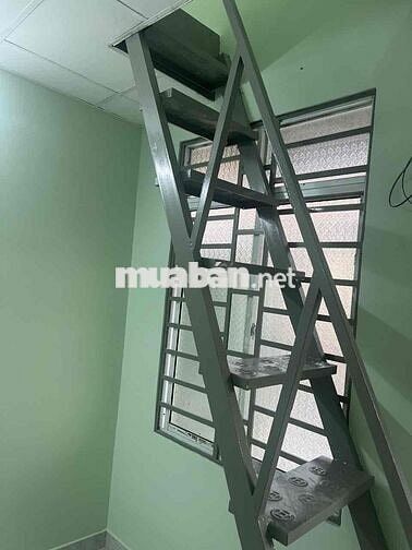cho thuê nhà 1 trệt , gác suốt , 18m2  , giờ giấc tự do