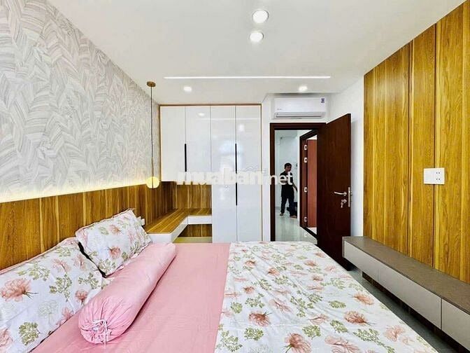 Nhà đẹp full nội thất Nguyễn Oanh