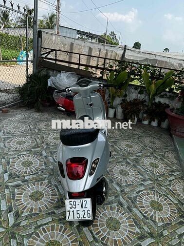 Piaggio Vespa Sprint iget ABS Bạc