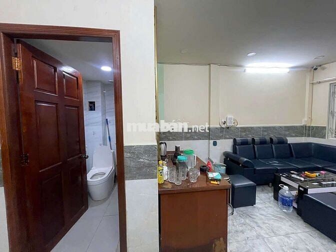 Mặt Tiền Kinh Doanh kế BV Chợ Rẩy, BTCT 4 Tầng, Chỉ 10.8 Tỷ xíu