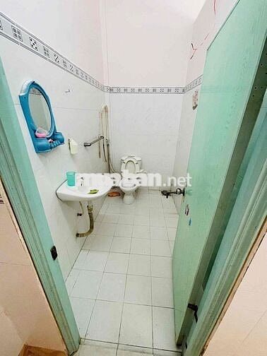 Nhà nguyên căn mới 02phòng hẻm ô tô Phạm Ngọc Hưng