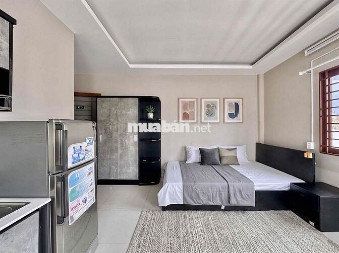 căn hộ full nội thất mới có ban công cực lớn trung tâm Phú Nhuận