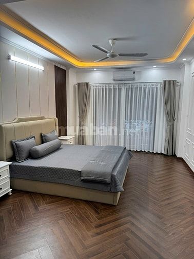 Bán nhà 7 tầng phố Thọ Lão, phường Hai Bà Trưng, nội thất cao cấp