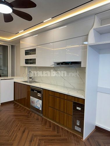 Bán nhà 7 tầng phố Thọ Lão, phường Hai Bà Trưng, nội thất cao cấp