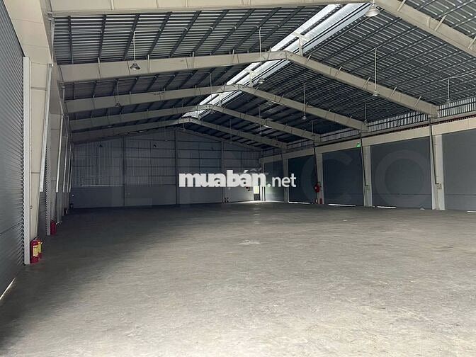 Kho xưởng 924 m² có PCCC, điện 3 pha, trong bến xe mới Cần Thơ,đất SKC