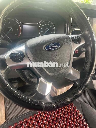 Ford Transit 2022 Bạc 16 chỗ