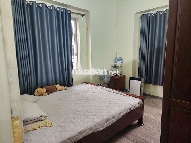 Cho thuê chung cư 76 m2, full đồ, căn góc sạch sẽ, thoáng mát