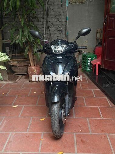 Honda SH 125 màu đen