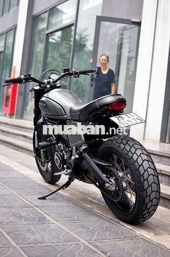Scrambler Nightshift 2022