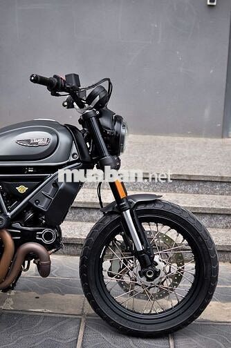 Scrambler Nightshift 2022