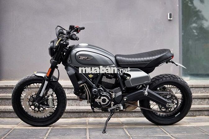 Scrambler Nightshift 2022