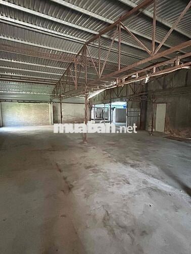 Cho thuê kho 300m2 Trống suốt, thông thoáng Giá 10tr