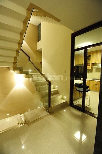 Hạ giá 5 tỷ(155tr/m2) - HXT 8m khu Phan Xích Long - 7x25m - hầm 4 tầng