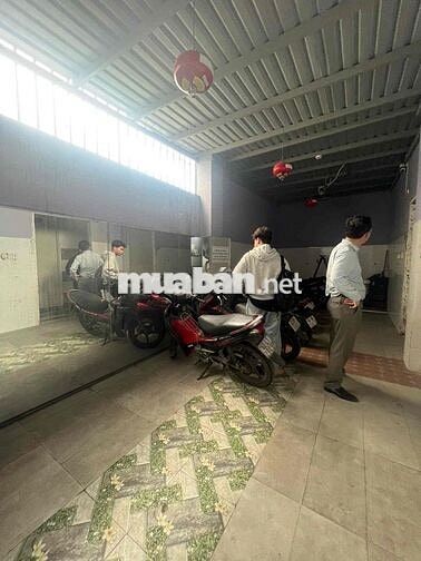 Sang Toà nhà 36 phòng có thể cải tạo thêm 6 phòng  đường 11 Trường Tho