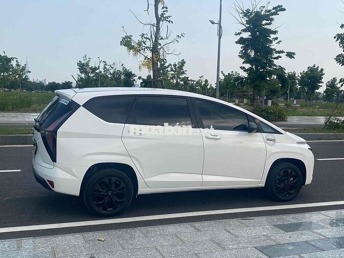 Hyundai Stargazer 2024 bản TC Trắng