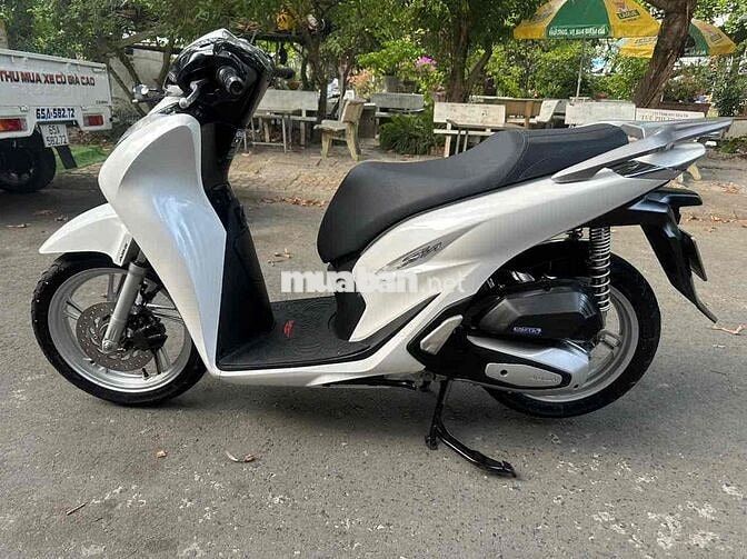 Honda SH 160i 2024 Trắng