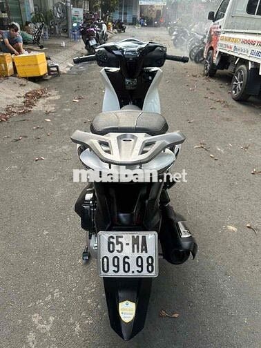 Honda SH 160i 2024 Trắng