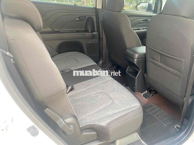 Hyundai Stargazer 2024 bản TC Trắng
