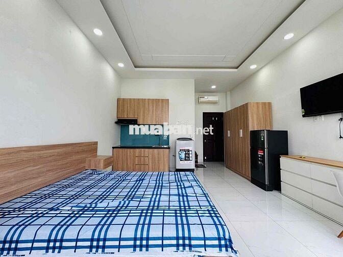 STUDIO BAN CÔNG - GẦN BẾN XE QUẬN 8 - GIÁP QUẬN 1,5,6,10,11