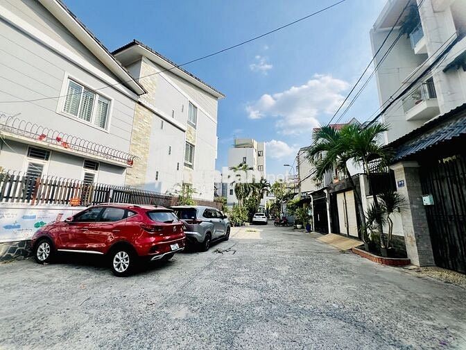 ĐẤT 75M2 NGAY VINCOM VÕ VĂN NGÂN_ĐƯỜNG OTO QUAY ĐẦU_XÂY CAO TẦNG_LG 8M