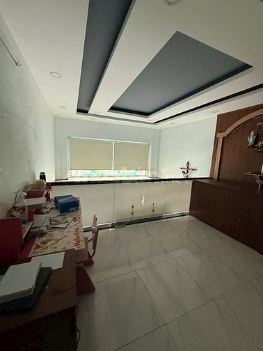 Bán nhà MT Nguyễn Thanh Tuyền,P2,Tân Bình.DT 4x13.5m- Đúc 5 tầng. 
