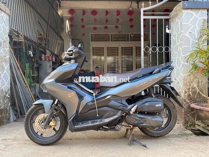Honda Air Blade 150 ABS 2022 Bản đặc biệt xanh đen