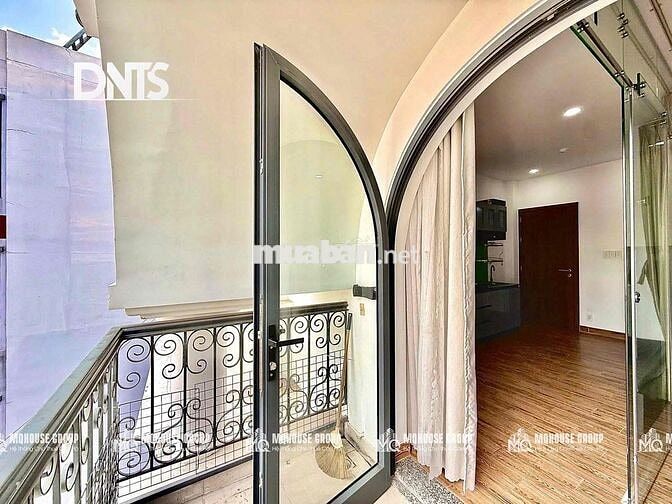 Căn Hộ 40m2 Balcony Tách Bếp Thang Máy Bảo Vệ Gần Nhà Thờ Ba Chuông