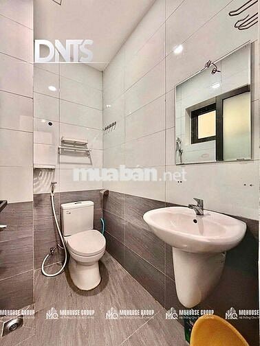 Căn Hộ 40m2 Balcony Tách Bếp Thang Máy Bảo Vệ Gần Nhà Thờ Ba Chuông