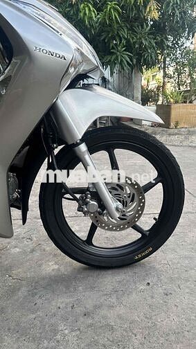 Honda Future FI 125 Bạc