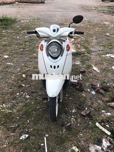 Yamaha Classico màu Trắng