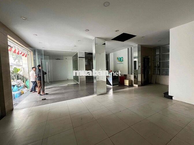 cho thuê nhà nguyên căn mặt tiền võ thị sáu quận 3