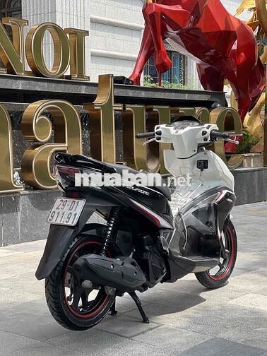 Honda Air Blade Trắng đen 25000 km