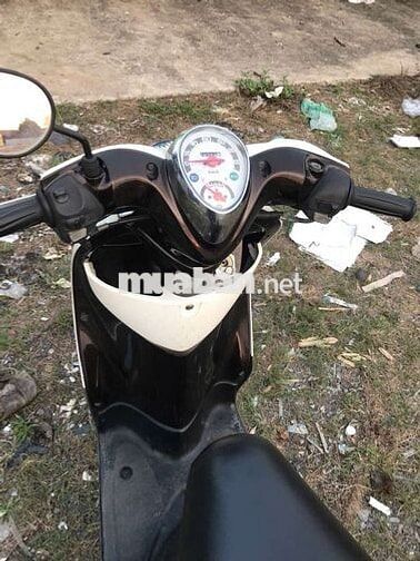 Yamaha Classico màu Trắng