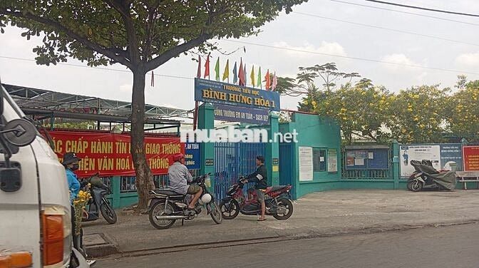 Cần bán lô đất 62m2, SHR, xây dựng liền, ngân hàng cho vay, Tỉnh Lộ 10