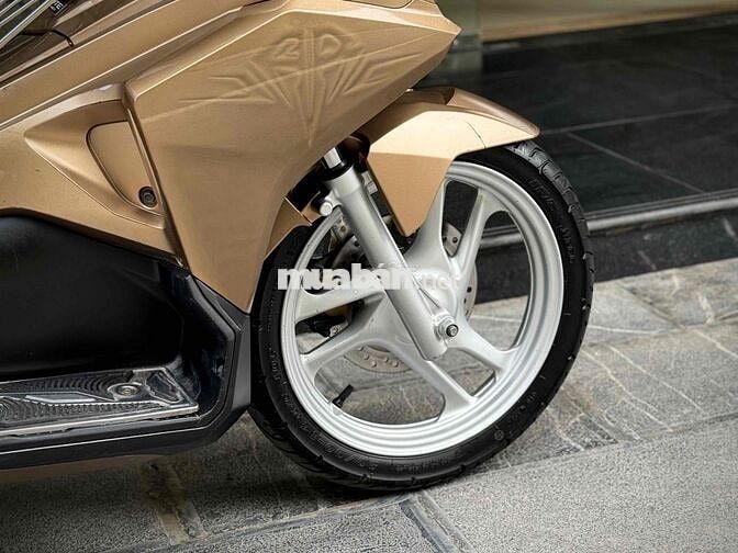 Honda Air Blade 2018 Vàng 3D biển đẹp 6286