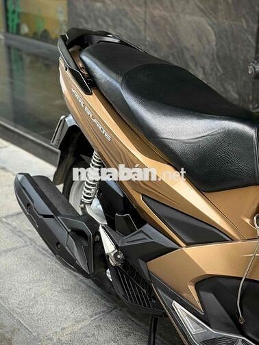 Honda Air Blade 2018 Vàng 3D biển đẹp 6286