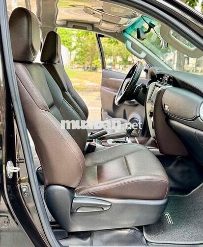 Toyota Fortuner 2017 2.7 Nâu 20.000 km