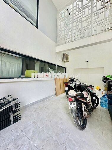 GẤP CHO THUÊ NHÀ NGUYỄN TRỌNG TUYỂN- NGANG 6.5M