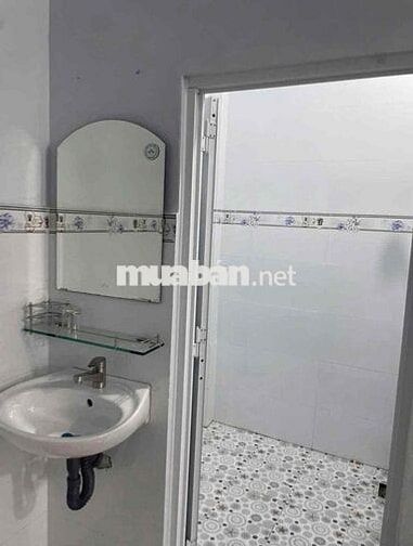 Nhà mới 3 phòng Hẻm Oto Nguyễn Thông
