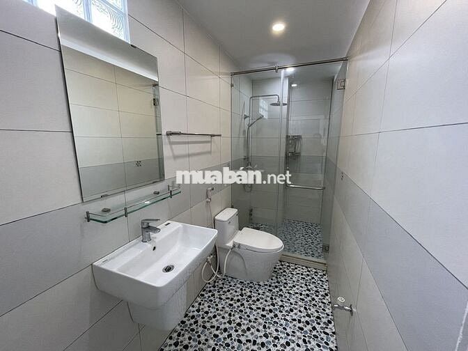 NGUYÊN CĂN MỚI FULL NỘI THẤT 29/50/4B ĐOÀN THỊ ĐIỂM P.1 Q.PHÚ NHUẬN