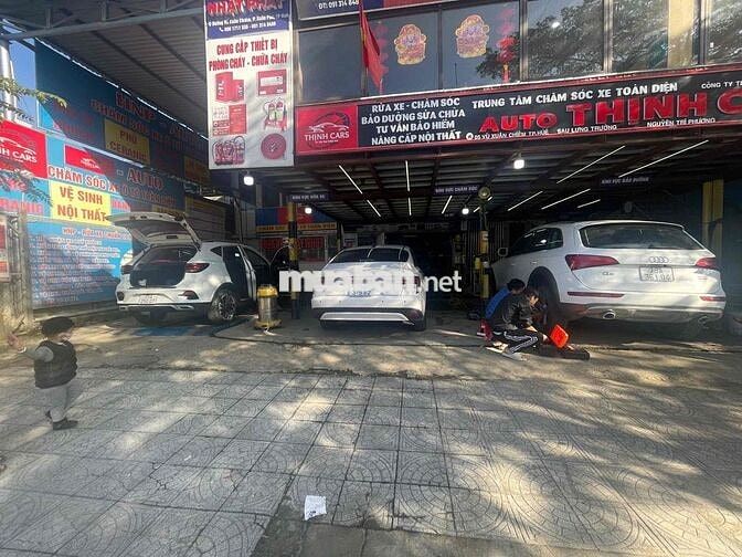 Tuyển nhân viên rửa xe, chăm sóc và bảo dưỡng Ô tô