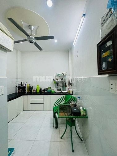 BÁN GẤP NHÀ QUẬN 1, CHỈ 3 TỶ - TRẦN QUANG KHẢI- HIẾM TRONG TẦM GIÁ 
