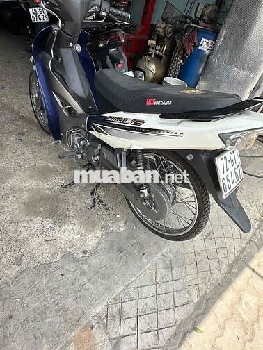 Yamaha Sirius 2018 Côn tay