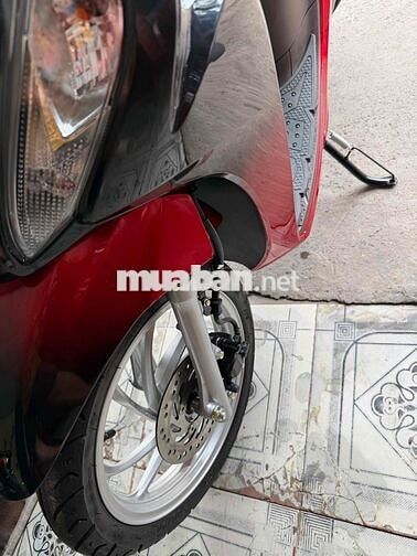 Honda Vision 2025 Đỏ Mới 100% . Đi 12km.