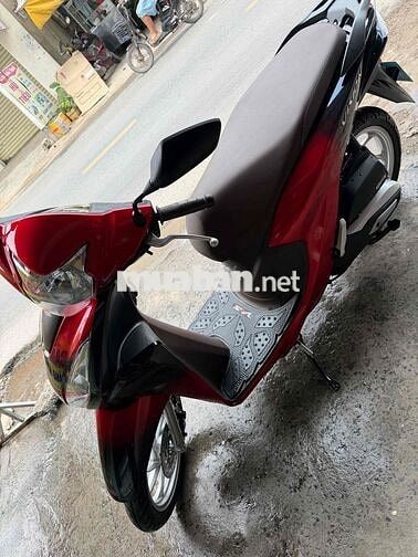 Honda Vision 2025 Đỏ Mới 100% . Đi 12km.