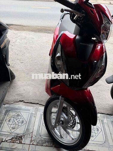Honda Vision 2025 Đỏ Mới 100% . Đi 12km.