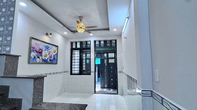CHO THUÊ NHÀ MT LÊ THÚC HOẠCH, P.PHÚ THỌ HÒA, Q.TP 15TR