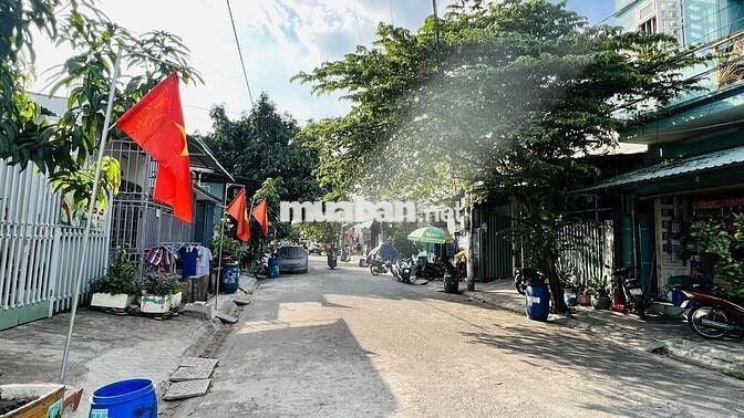 Bán đất nền 5X26 sẵn nhà kho đang cho thuê 8tr/th
