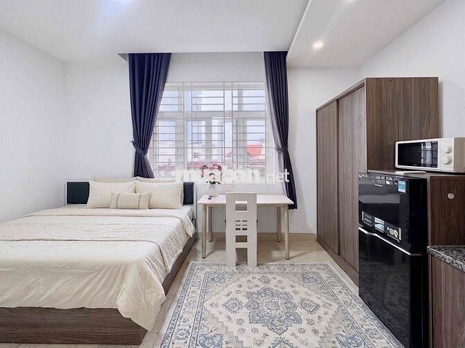 Căn hộ full nội thất cao cấp khu Ngã Tư Phú Nhuận - Phan Xích Long