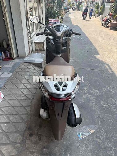 lead 4val 2023 lướt 5000km 37.500.000